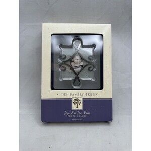 Hallmark Family Tree Joy Smiles Fun Ornament Photo Keepsake Holder 2002 PR2647